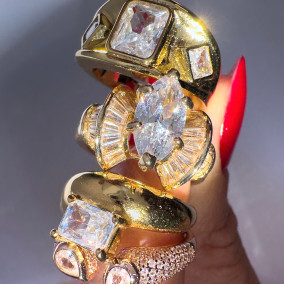 <a href='https://www.instagram.com/p/C4p6vX-IYjg/'>All I want ✨#hadragirl #hadra_jewels #ringjewelry #ringsofinstagram #ringcollection</a>